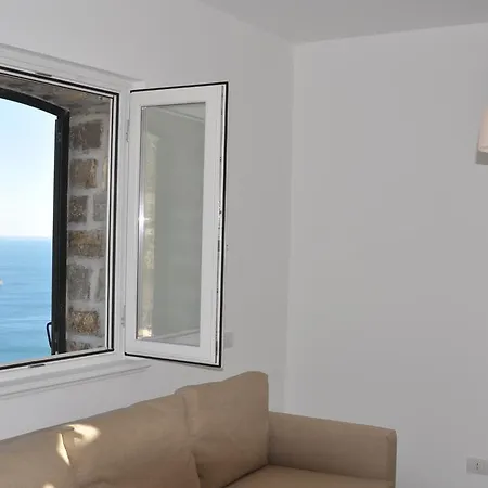 Corniglia - Wifi アパート *