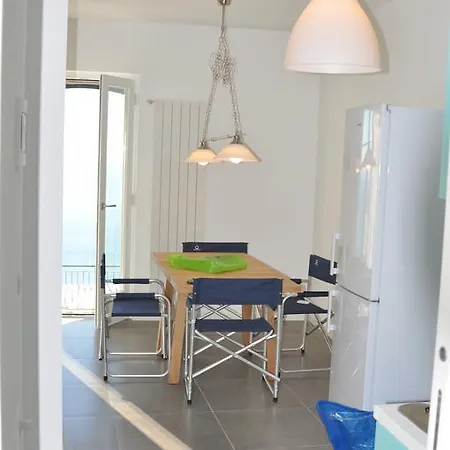 Corniglia - Wifi * San Bernardino