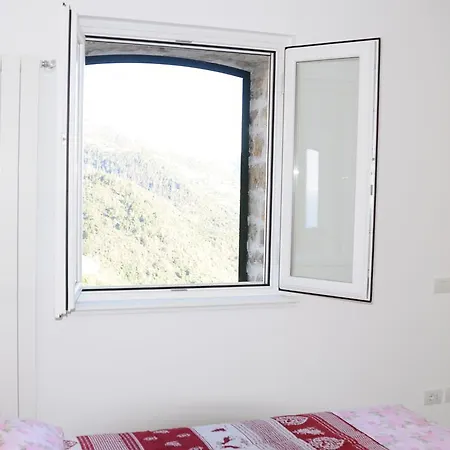 Corniglia - Wifi * San Bernardino